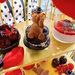 LOUANGE TOKYO Le Musée - 