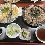 甜蕎屋 源平 - 粗挽蕎麦