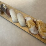 しっとう屋 - イワシ(大阪湾)、剣先イカ、タコ(明石)