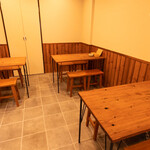 酒ト飯 ヤマダ - テーブル