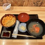 うに丼専科 うにどころ - 