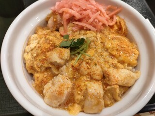 Nakau - 親子丼　450円