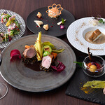 Pondichery - 料理写真:全ての料理に、ほのかにスパイスが香るフレンチベースのコースです