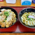 松屋うどん - 料理写真:かつ丼定食