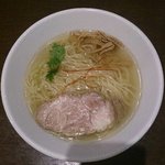 塩らーめん（680円）