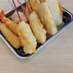 Kushikatsu To Osake Dengana - 