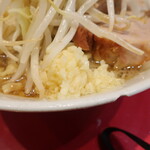 ラーメン二郎 - ニンニク少し