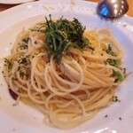 イタリアンレストラン ぼのボ～ノ - しらすと青菜とカラスミのスパゲッティ