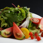 Colourful chilled tomato salad