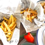 Various French cuisine fries Photo [Right] Sour cream flavor [Left] Spicy flavor