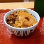 Nakau - 牛すき丼(小)490円