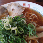 つる - 中華そば（並600円）