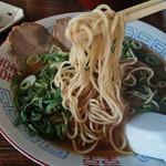 つる - 中華そば（並600円）