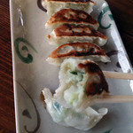 つる - 餃子（330円）