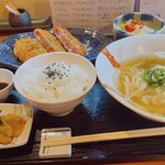 和麺・桜 - フライ定食　¥880(込）