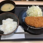 松のや - ロースカツ定食　590円