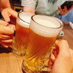 Gyuutan Taishuusakaba Bekotan - ビールで乾杯