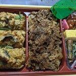 おこわ米八 - 鰻おこわとすき焼きのスタミナ弁当￥1260 