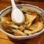 せんべい汁！  郷土料理の味わいを楽しむ。しみじみ美味い！  