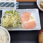 大丸食堂 - ハムエッグ定食510円