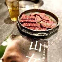 焼肉 永昌 - 山女、8/2現在、絶賛上映中。特選ハラミも絶賛。とうもろこしハイは個人的に絶賛。
