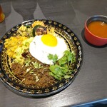 Dining bar thigure - スパイシーキーマカレー