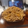 すき家 - キング牛丼(斜め上から撮影)