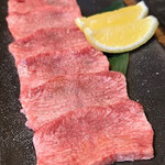 Yakiniku Horumon Aoichi - 