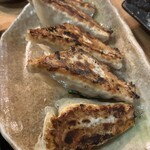 ギョーザ 包君 本店 - 