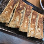 ギョーザ 包君 本店 - 