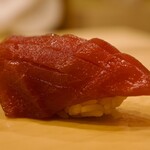 鮨 やすみつ - 赤身漬け