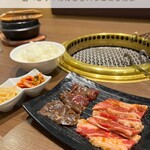 Yakiniku Ya Manyuutei - 選べる豆腐チゲ焼肉ランチ