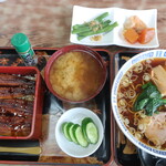 久よし - 料理写真:ラーメン＆ジャンボうな重