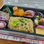 フレッシュ・フーズ - にぎわい小分弁当@700円