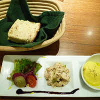 大阪駅サウスゲートビル16階 うまいものプラザ でランチ ピアチェント By Mi Mi ピアチェント 大阪梅田 阪神 イタリアン 食べログ