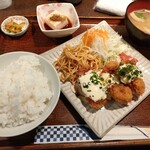 Sake Ando Kuimon Ya Kurabu Mika - 今日の日替わりランチ　甘鯛のフライ定　830円