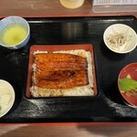 鰻重専門店 つれづれ - 鰻重（並）