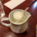 珈琲茶館 麦藁帽子 - コーヒーミルク