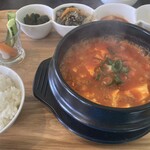 韓国kitchen すっぷる ジョー  - スンドゥブランチ