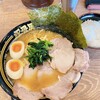 横浜家系ラーメン豚骨男