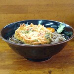 山田製麺所 - 冷かけ大盛り、かき揚げと玉子トッピング