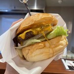 GOODTHANG TOKYO - 『Classic Bacon Cheese  Burger¥1,750』 『Lunch Drink¥300』