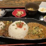 旧ヤム邸 - カレー膳「２種あいがけ」(税込1,150円)