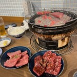 神保焼肉料理店 - 