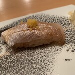 日本料理 水簾 - 鯛の昆布締め