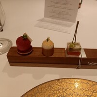 ラ・ベ - 