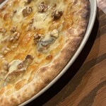 マザームーンカフェ - ゴルゴンゾーラと蜂蜜のピザ