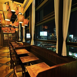 大きな窓があり開放的な空間◎