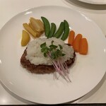 Homu Resutoran Waka - 醤油とポン酢をかける前