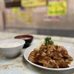 Oshokuji Maruyama - ロース生姜焼き定食(小ライス)